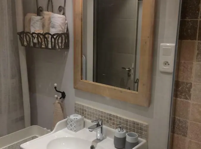 公寓 Chez Adeline Céreste