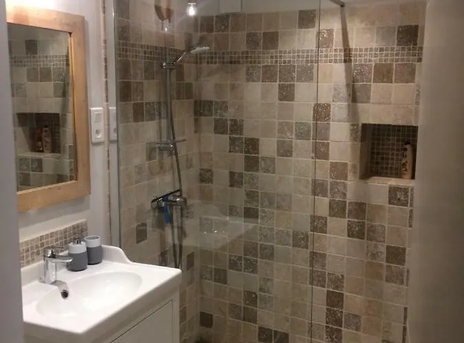 Chez Adeline Cereste